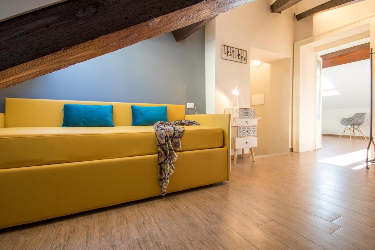 Aqualago Casa Vacanze Suite 韦尔巴尼亚 外观 照片